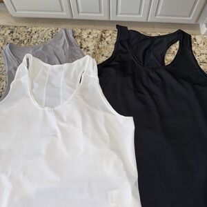 Holloway 222777 Ladies Tank Powered by Coolcore White Black And Gray Sz L. 5552